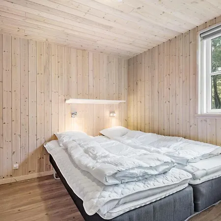 Lovely In With Kitchen